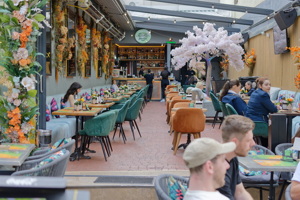 Mini restaurant